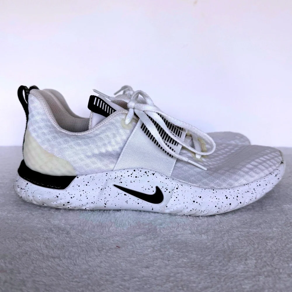 Nike Sneakers Women's 8.5 Renew In-Season TR 9 Running Training Gym Sneaker Shoe